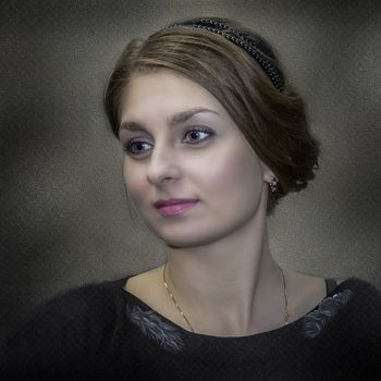 НЕЗНАКОМКА (?)...
