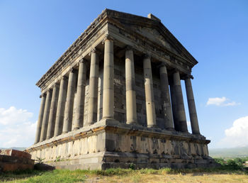 Гарни