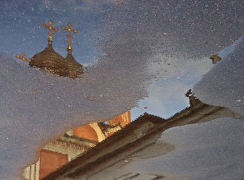 Мир зазеркалья