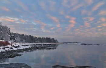 Море, небо, камни... Первый снег