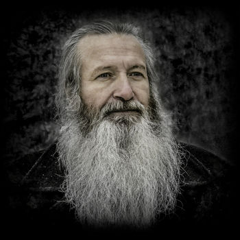 БАТЮШКА...