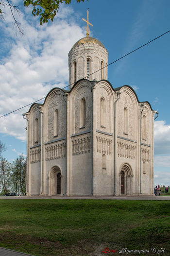 Дмитриевский собор