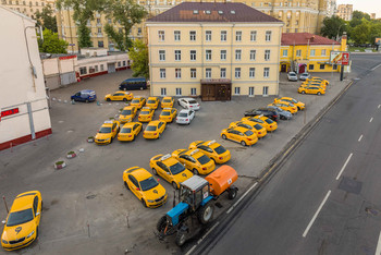 Рассвет. Скоро в пробки.