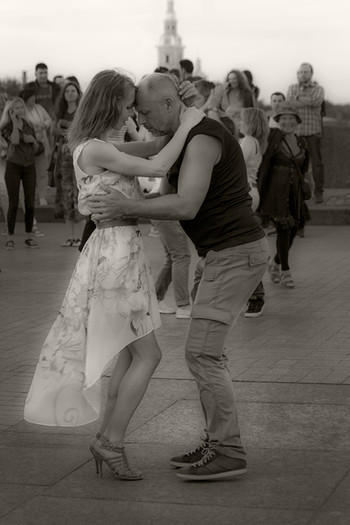 Танцы на Стрелке 3