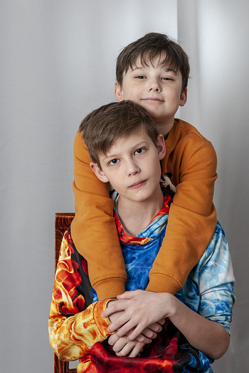 Братишки