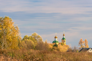 Храм...