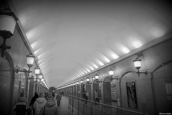 Ст.Метро Достоевский, Ст. Петербург.