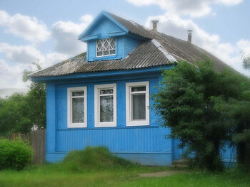Старый домик в три окошка...
