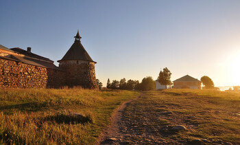На закате