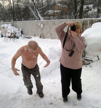 Купание белого коня
