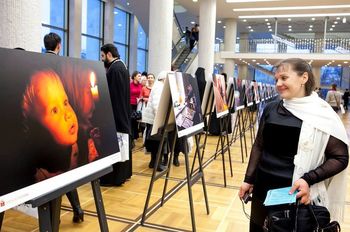 ФОТОВЫСТАВКА " ВЕРА В РОССИИ " КРЕМЛЬ