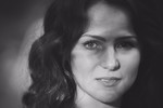 Анастасия Волгина : В тени аллеи... 