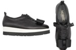 selena Parker : Are you looking for comfy black sneakers shoes for women?  