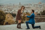 Tuscanywedding Photo : Romantic Engagement Session in the Heart of Tuscany 