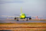 Владимир Зыбин : Самолет. Аэропорт. Омск. Сибирь. Россия. 