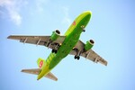 Владимир Зыбин : Самолет. Аэропорт. Омск. Сибирь. Россия. 