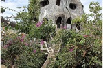 Илона Кириокатис : Отель Crazy House. 